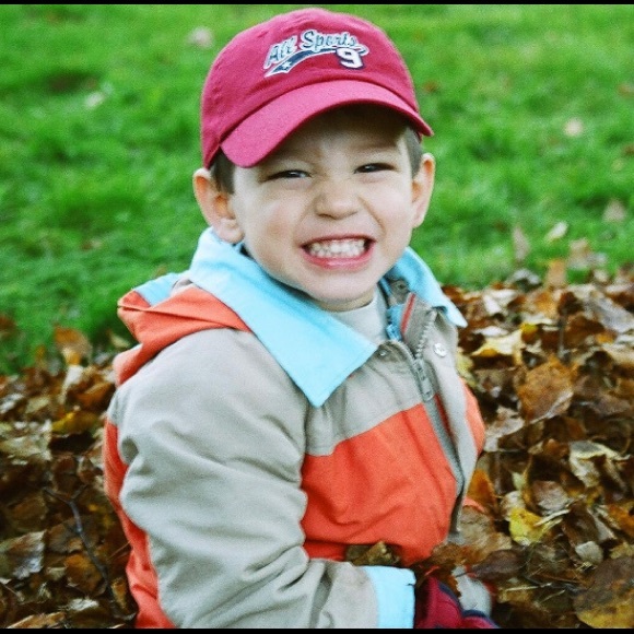 Meet your Posher, Olivier - Picture 1 of 1